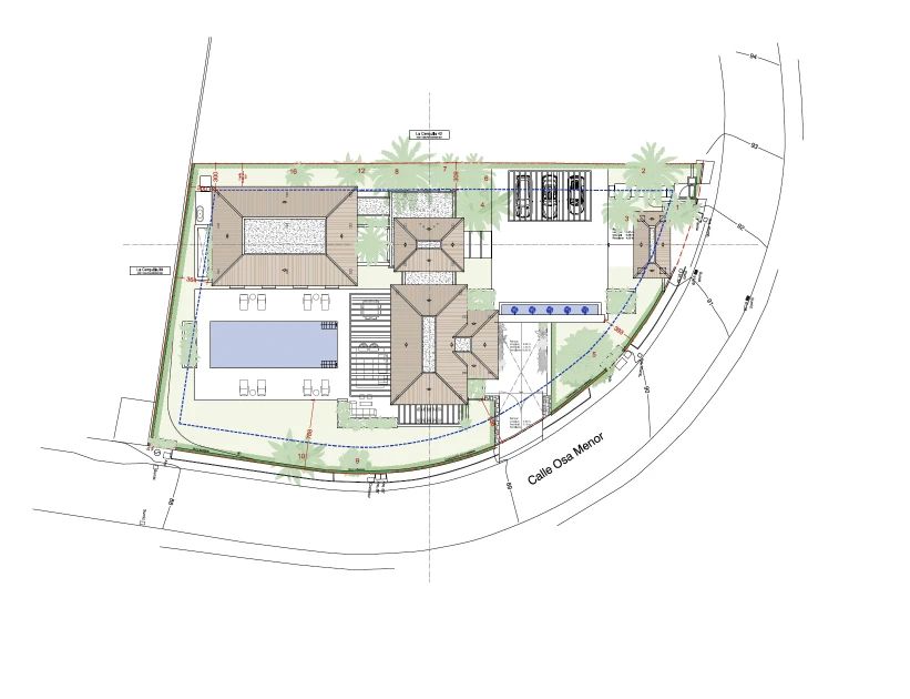 Site plan of the La Cerquilla 41 corner plot with villa, pool and gardens — Nueva Andalucía
